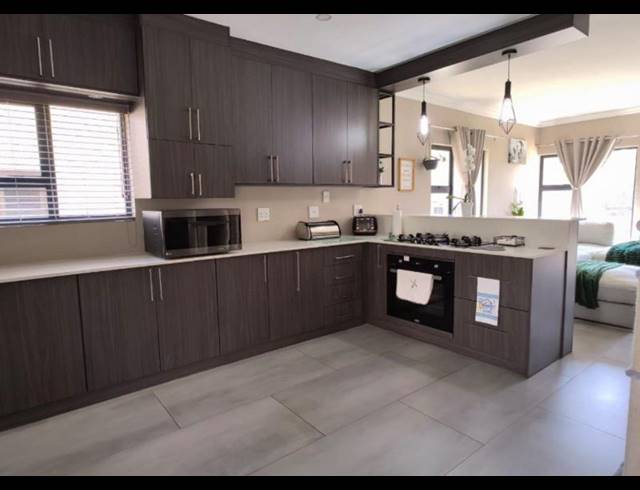 3 BEDROOM PROPERTY TO RENT IN CHANCLIFF